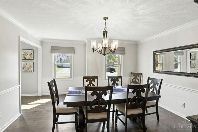 9 Lakefield Drive, Milford, OH 45150