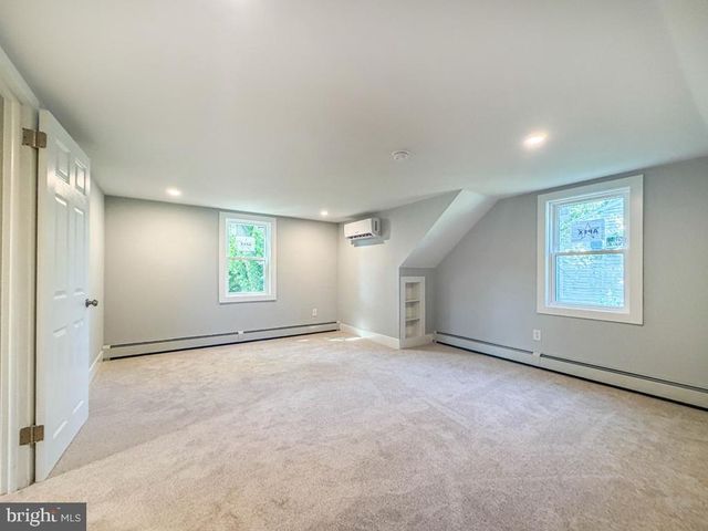 3208 DIXON AVE, Bristol, PA 19007