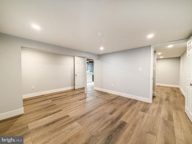3208 DIXON AVE, Bristol, PA 19007