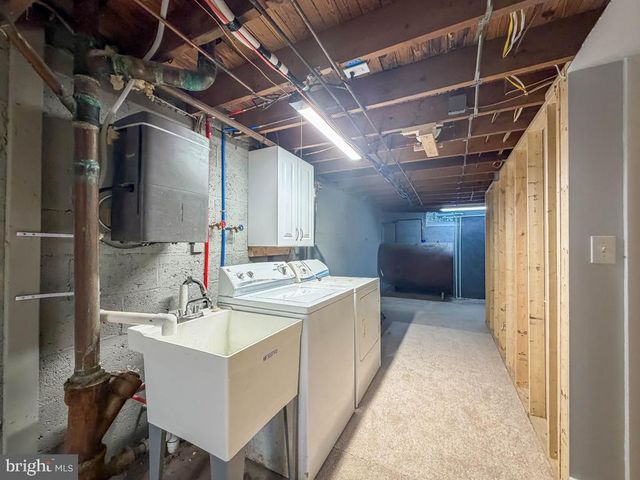 3208 DIXON AVE, Bristol, PA 19007