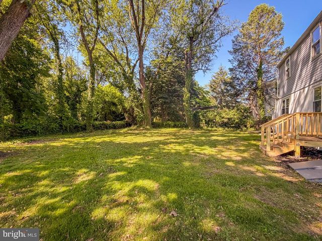 3208 DIXON AVE, Bristol, PA 19007