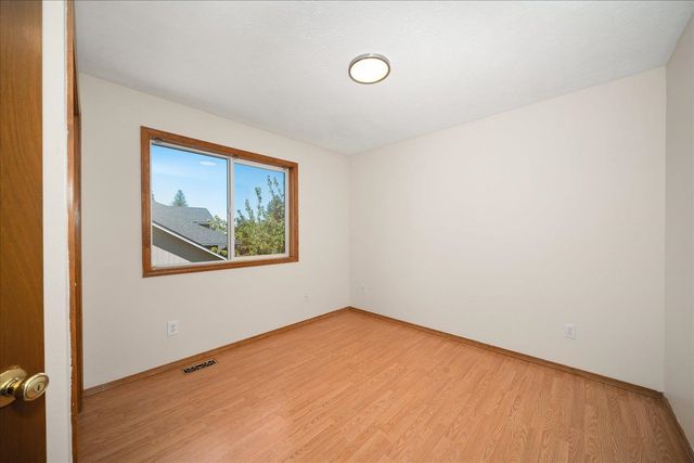 3814 E 49th Ave, Spokane, WA 99223