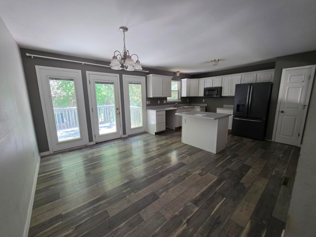 245 Pickett Ridge, Kirbyville, MO 65679