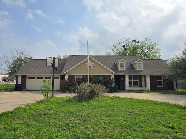 177 E Davilla ST, Bartlett, TX 76511
