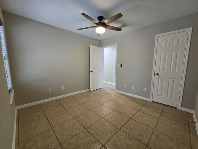 177 E Davilla ST, Bartlett, TX 76511
