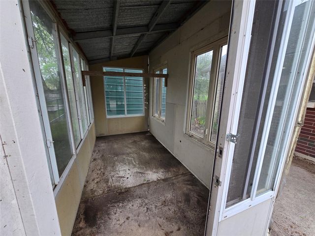 177 E Davilla ST, Bartlett, TX 76511