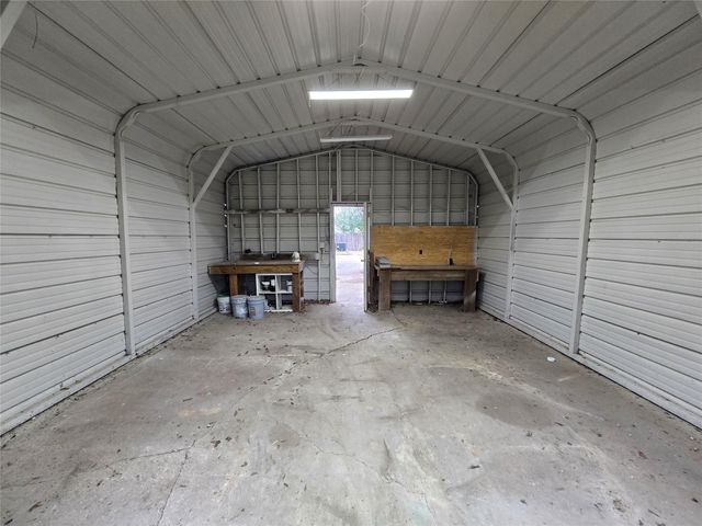177 E Davilla ST, Bartlett, TX 76511