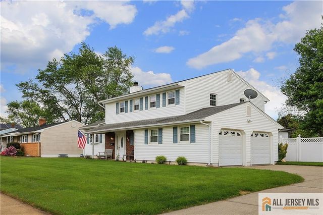 43 Richards Drive, Parlin, NJ 08859