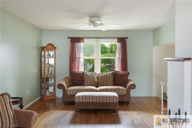 43 Richards Drive, Parlin, NJ 08859