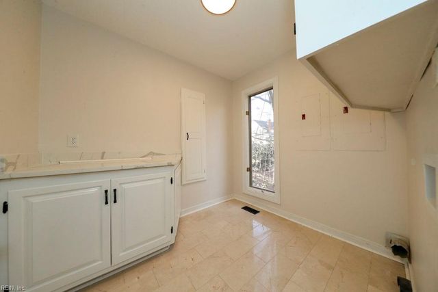 208 Fairfax WAY, Williamsburg, VA 23185