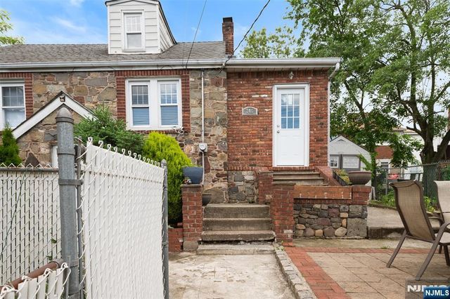 246 Gaston Avenue, Garfield, NJ 07026