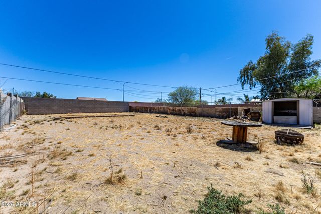 319 S 7TH Street, Avondale, AZ 85323