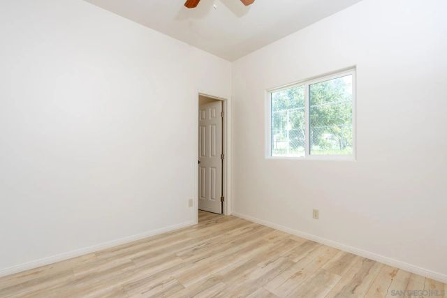 12327 Lemon Crest Dr, Lakeside, CA 92040