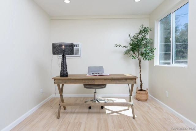 12327 Lemon Crest Dr, Lakeside, CA 92040