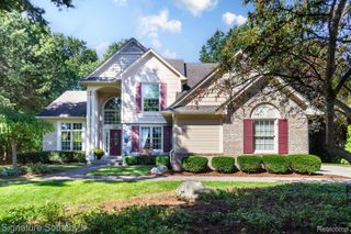 7250 Aaronway Drive, West Bloomfield Charter Township, MI 48324