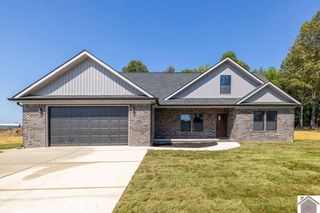 39 Ellie Ct # 18, Mayfield, KY 42066