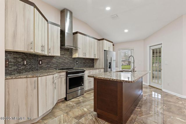 11466 COURTNEY WATERS Lane, Jacksonville, FL 32258