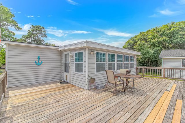 146 Queens Rd., Little River, SC 29566