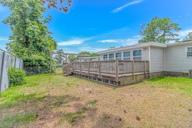 146 Queens Rd., Little River, SC 29566