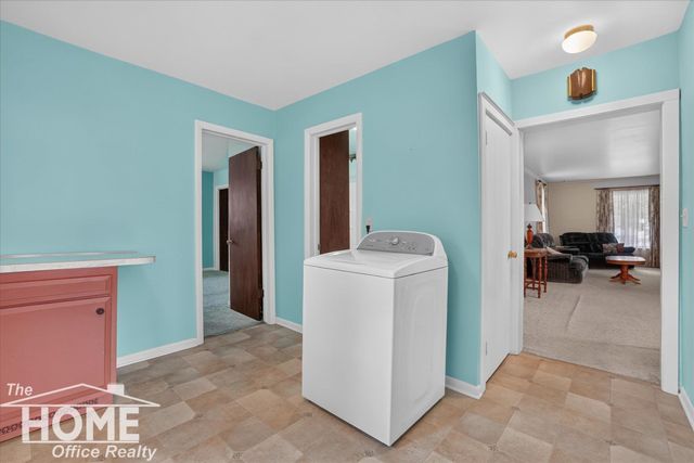 1002 Adams Street, Owosso, MI 48867