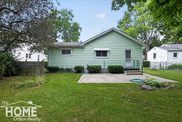 1002 Adams Street, Owosso, MI 48867