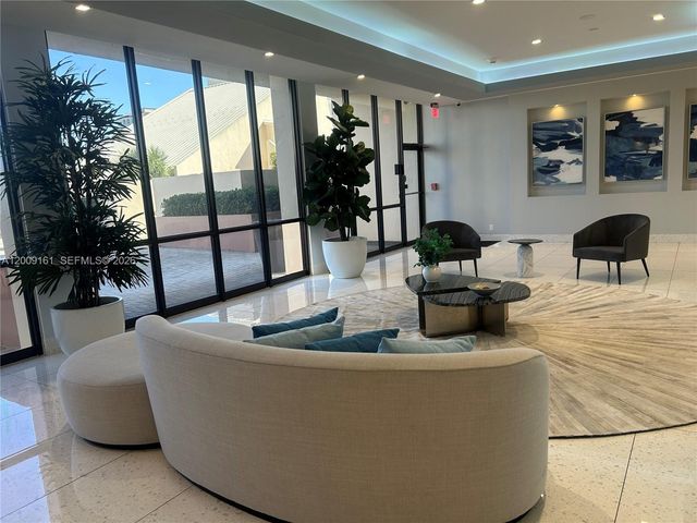 20301 W Country Club Dr 1224, Aventura, FL 33180