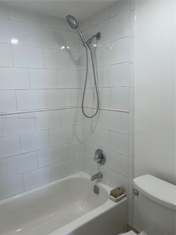 20301 W Country Club Dr 1224, Aventura, FL 33180