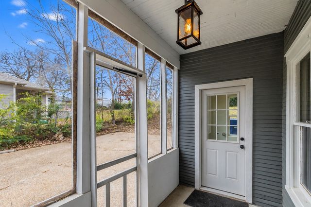 216 N Ricketts Street, Sherman, TX 75092