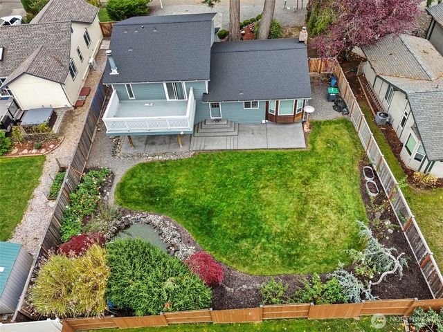 21842 SE 265th Way, Maple Valley, WA 98038