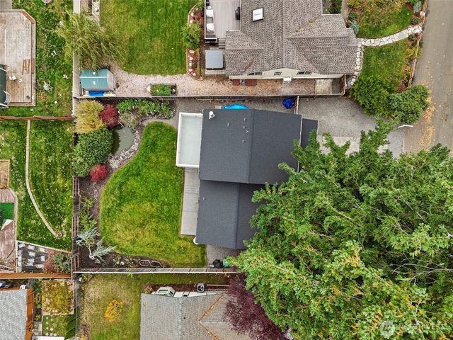 21842 SE 265th Way, Maple Valley, WA 98038