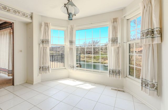 1105 LAKESIDE DR, Columbia, MO 65203