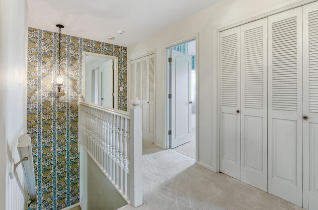 1105 LAKESIDE DR, Columbia, MO 65203