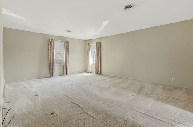 1105 LAKESIDE DR, Columbia, MO 65203