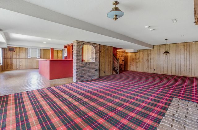 1105 LAKESIDE DR, Columbia, MO 65203