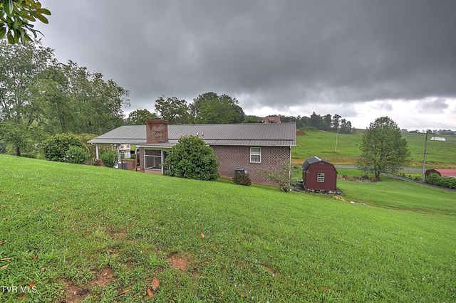 15813 Black Hollow Road, Abingdon, VA 24210