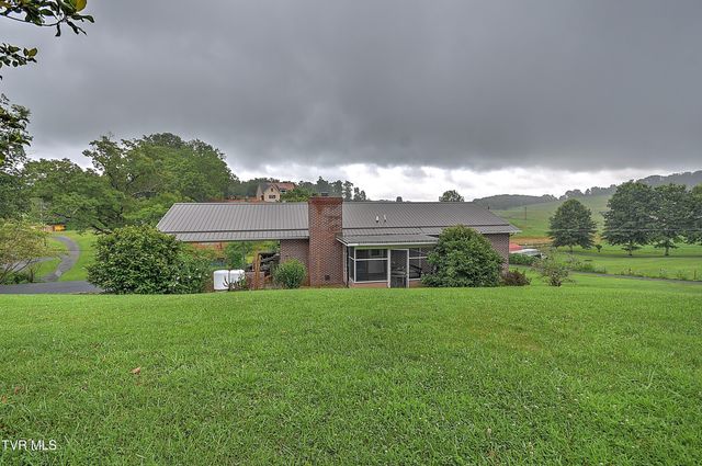 15813 Black Hollow Road, Abingdon, VA 24210