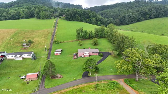 15813 Black Hollow Road, Abingdon, VA 24210