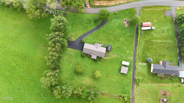 15813 Black Hollow Road, Abingdon, VA 24210