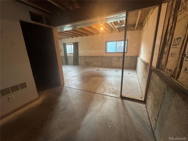 2437 Balsam Ave, Greeley, CO 80631