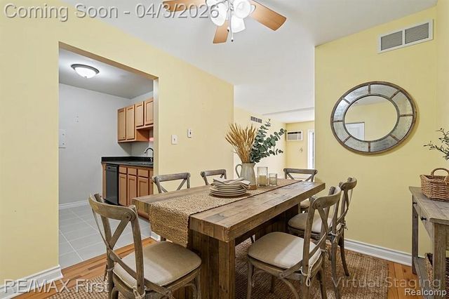 925 Laprairie Street 117, Ferndale, MI 48220