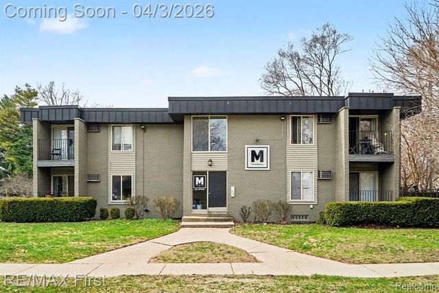 925 Laprairie Street 117, Ferndale, MI 48220