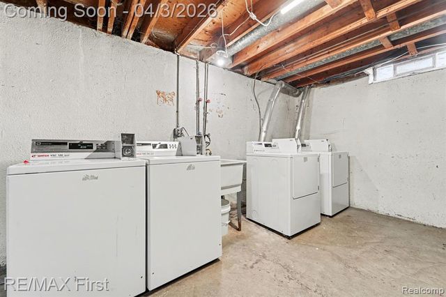 925 Laprairie Street 117, Ferndale, MI 48220