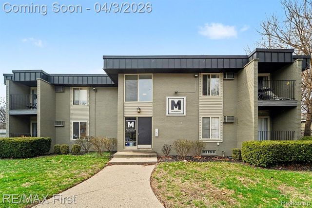 925 Laprairie Street 117, Ferndale, MI 48220