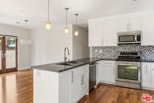 1206 S Burnside Avenue, Los Angeles, CA 90019
