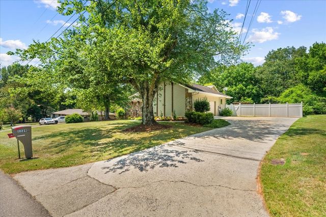 1229 Covie Drive, Dalton, GA 30720