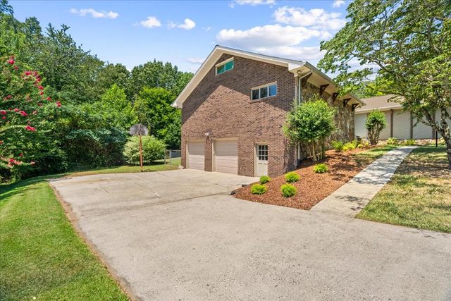 1229 Covie Drive, Dalton, GA 30720