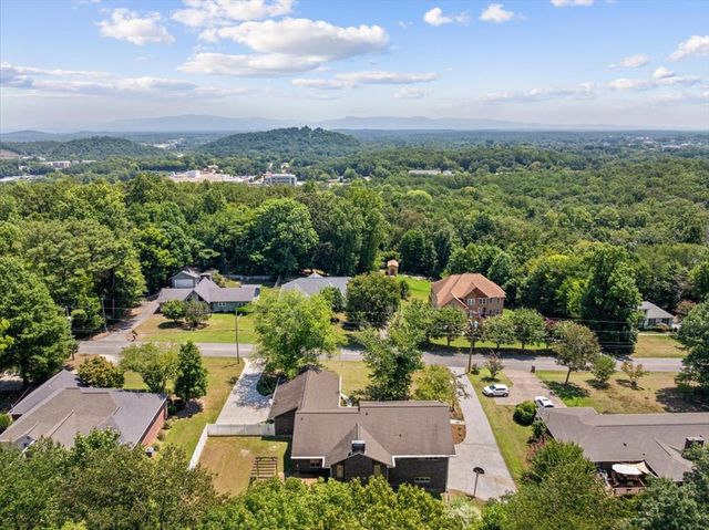1229 Covie Drive, Dalton, GA 30720