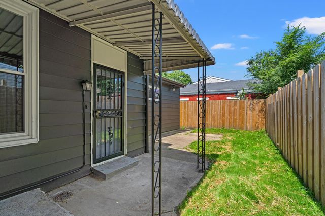 215 W 7th Street, Newport, KY 41071