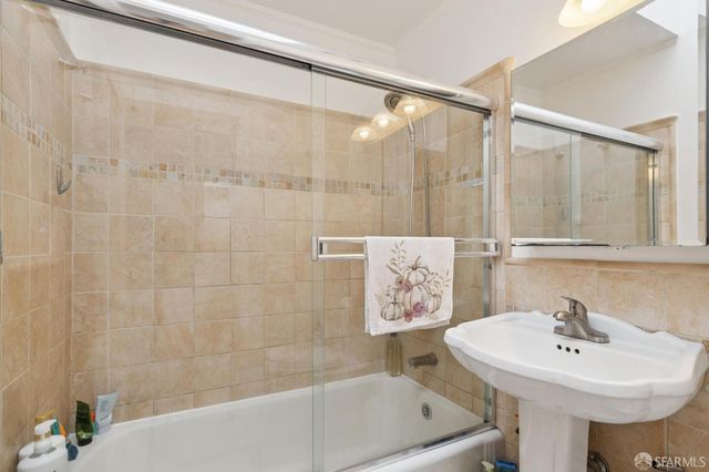 1226 44th Avenue, San Francisco, CA 94122