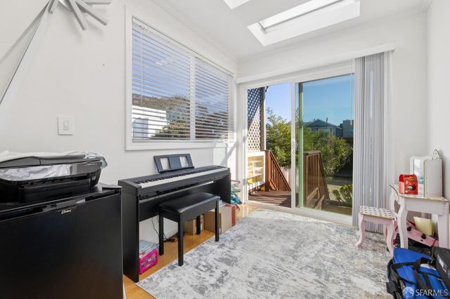 1226 44th Avenue, San Francisco, CA 94122